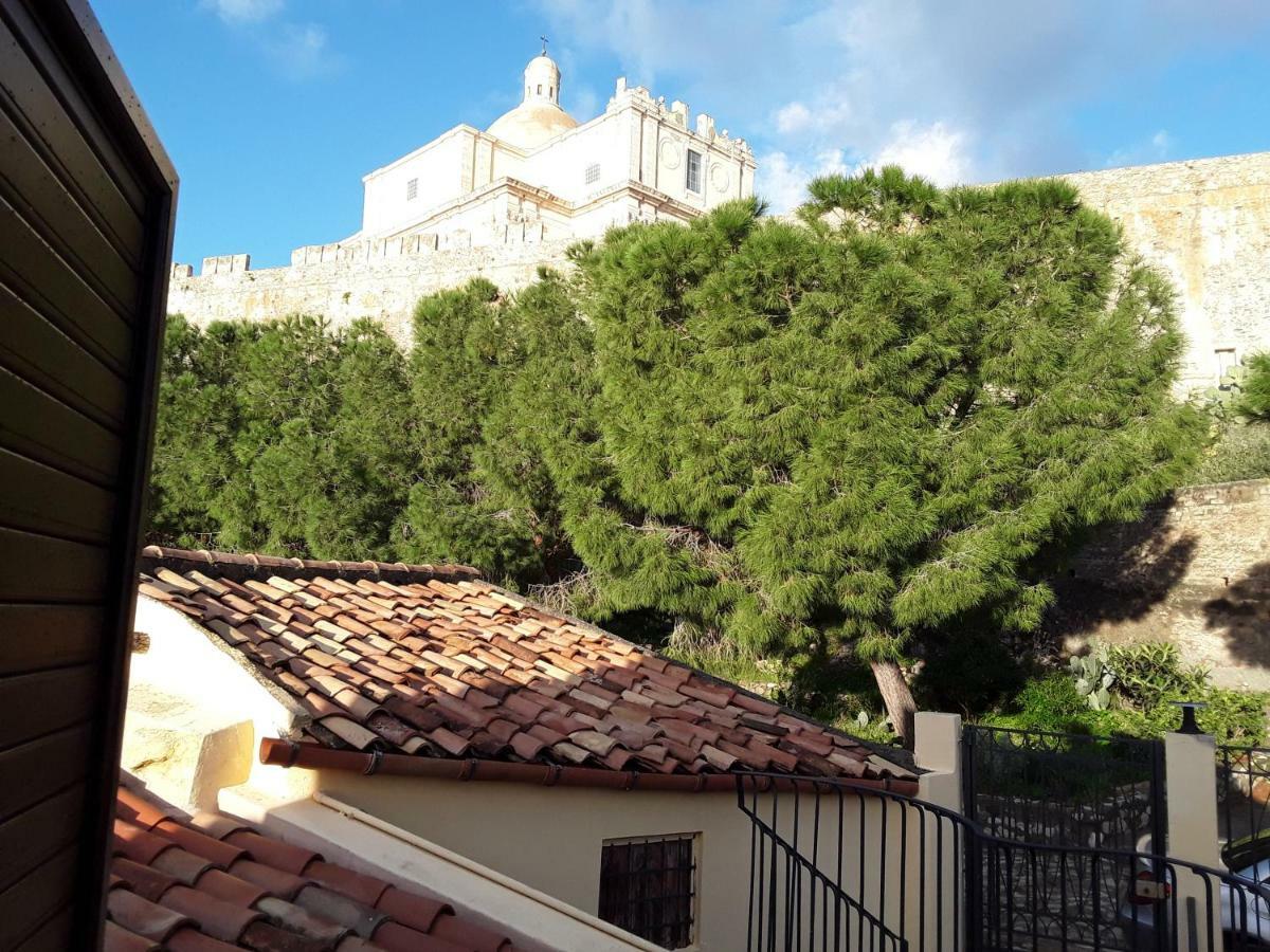 Al Castello B&B Мілаццо Екстер'єр фото