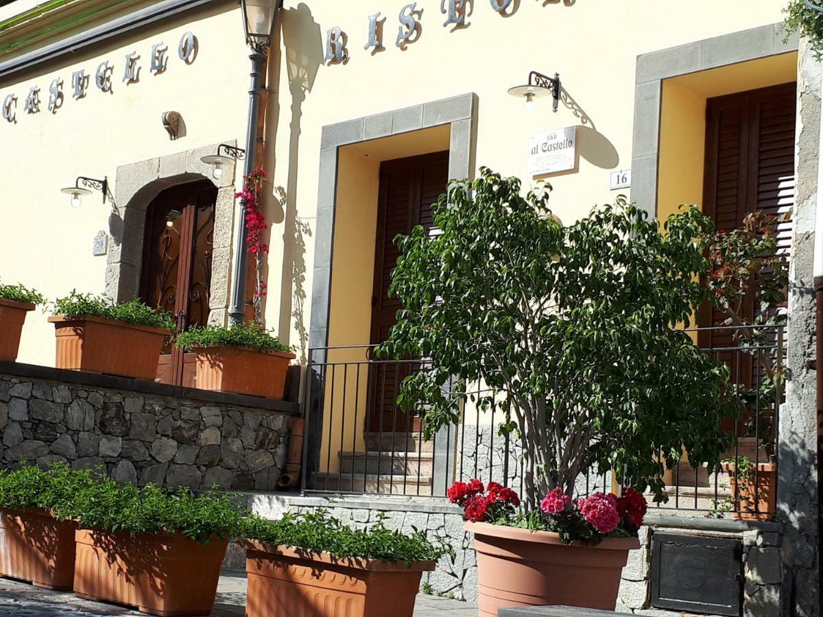 Al Castello B&B Мілаццо Екстер'єр фото