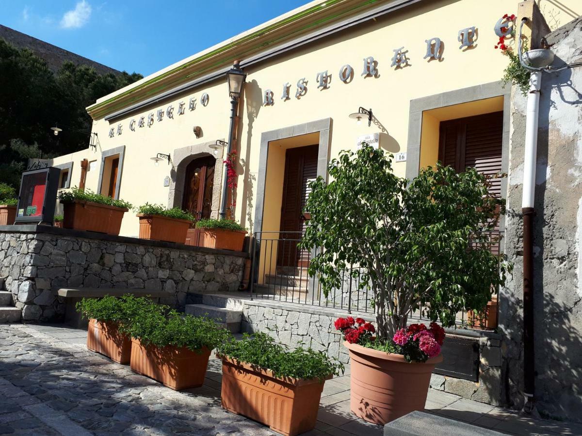 Al Castello B&B Мілаццо Екстер'єр фото